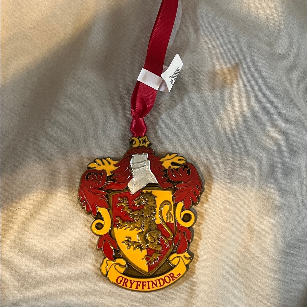 Harry Potter Gryffindor Crest Ornament